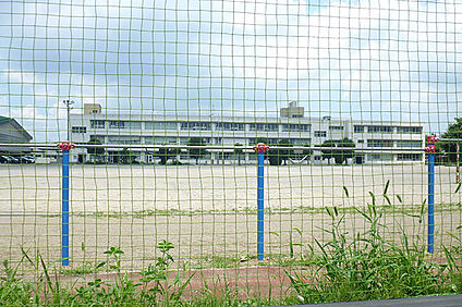 宇都宮市立陽南中学校 徒歩700m