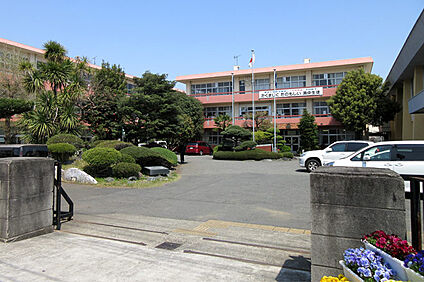 鴻巣市立鴻巣中学校 徒歩1200m