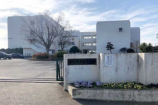 羽生市立南中学校