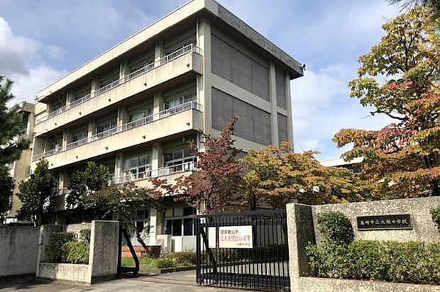 高崎市立大類中学校