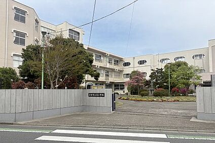 行田市立忍小学校 徒歩1300m