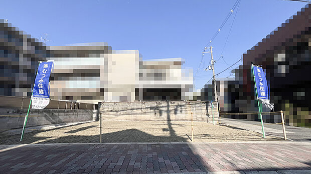 【グロータウン瓜破PART-5】
大阪メトロ谷町線「喜連瓜破」駅徒歩7分!南東角地のため陽当り・通風ともに良好です。コンビニやスーパー、小中学校が徒歩10分圏内に揃う暮らしやすい住環境◎