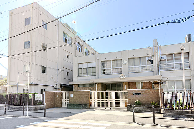 大阪市立長吉西中学校（約240m）