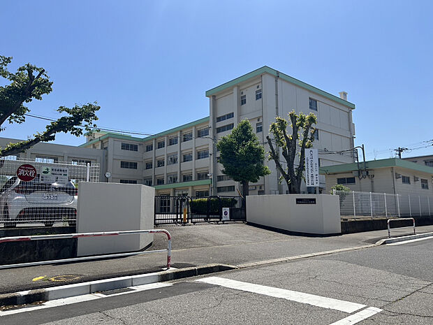 千葉市立千城台みらい小学校（約321m）
