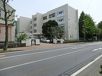 千葉市立千城台東小学校 328m