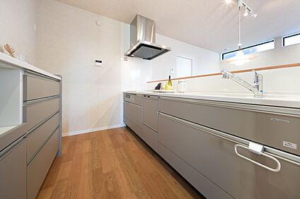 【2階：キッチン】