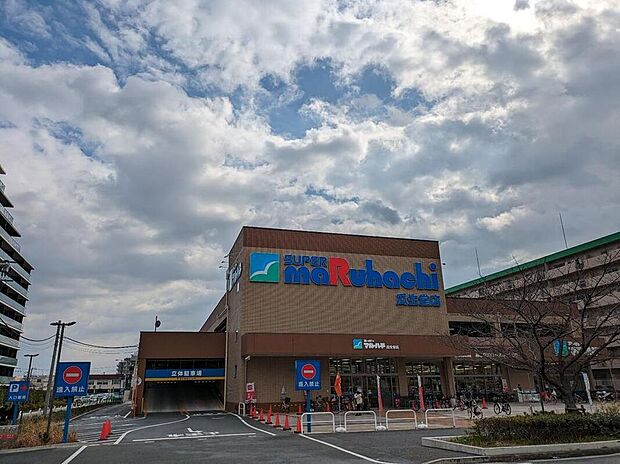 スーパーマルハチ瓜生堂店