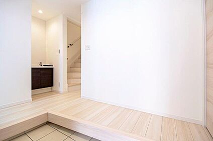 【本分譲地に建築可能な建物プラン例】