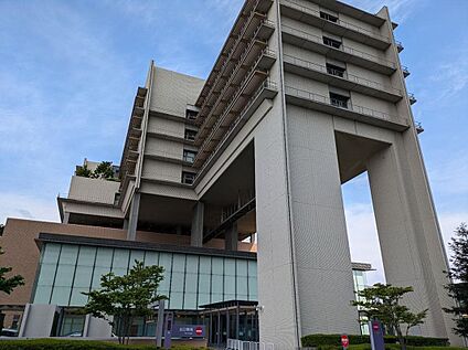 八尾市立病院（救急指定） 約1300m(徒歩17分(自転車6分))