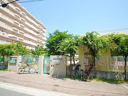 大阪市立松之宮保育所 約700m(徒歩9分)
