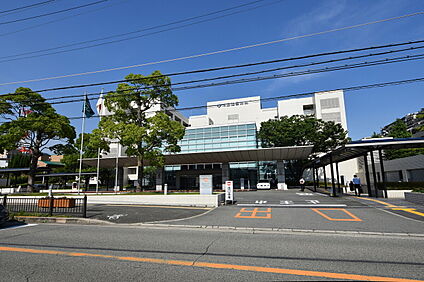 市立池田病院 約600ｍ(徒歩8分)