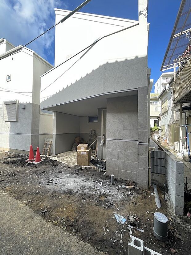 【C号棟建物外観】お部屋の広さや採光などを現地にて実際にご覧いただけます！