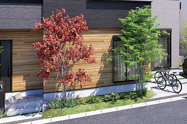 【【街並みに彩を加える木目調の外壁】】落ち着いた色合いの中に木目調の柔らかな表情が植栽の緑と調和しながら、外観のアクセントになります。自然の温もりを大切にした魅力ある街並みです。