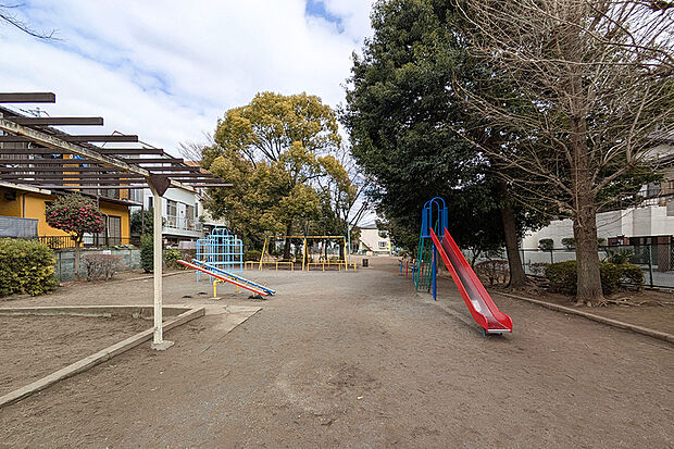 柏上町公園(現地より徒歩5分)