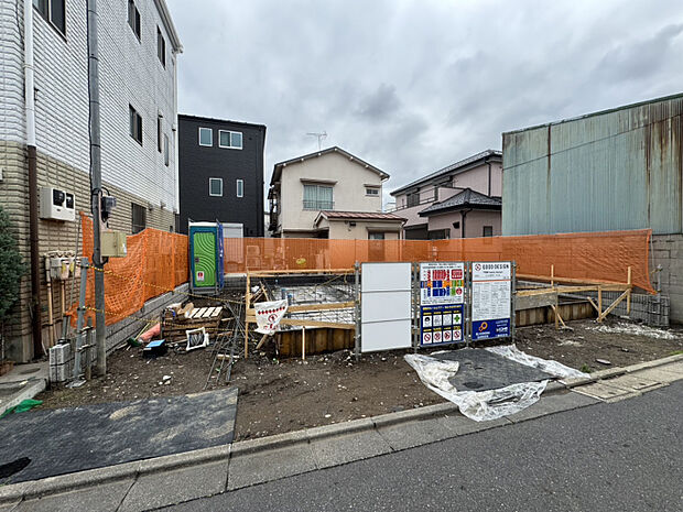 販売現地　