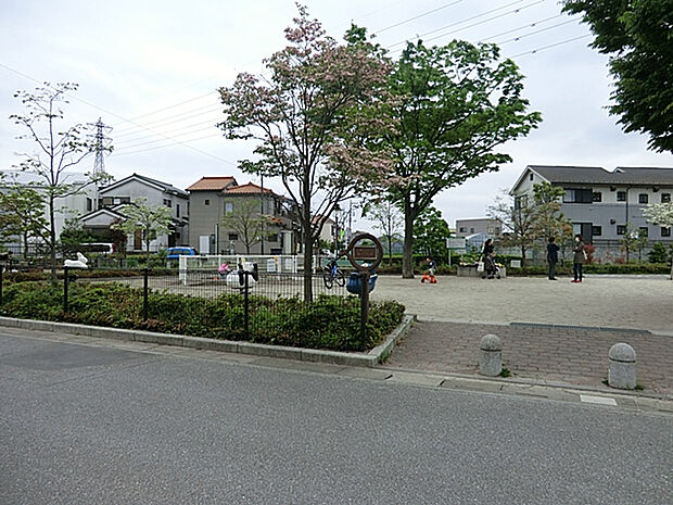 榛松第1公園（約526m）