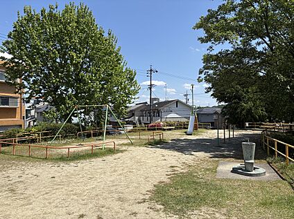 西里公園 180m～190m(徒歩3分)