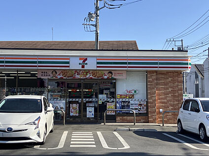 セブンイレブン深大寺店 442m