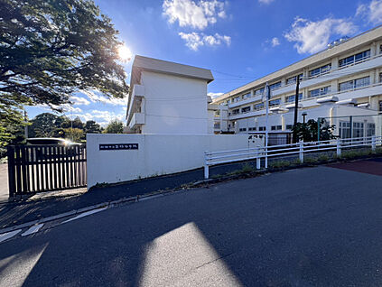 船橋市立高根中学校 720m