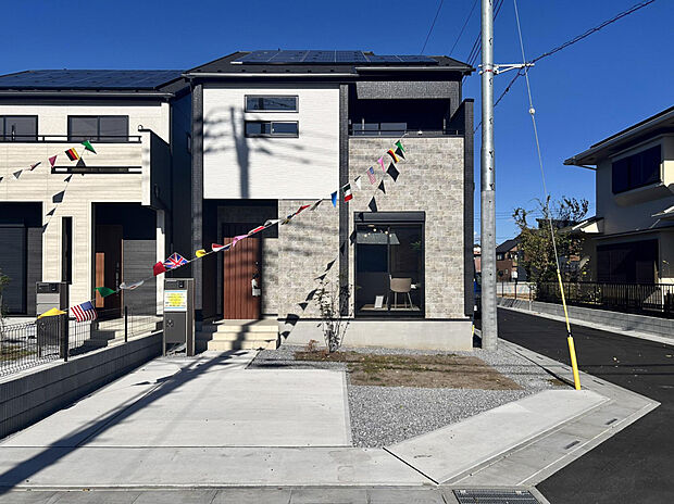 【【5号棟:外観】】敷地43坪・4LDK・カースペース並列2台