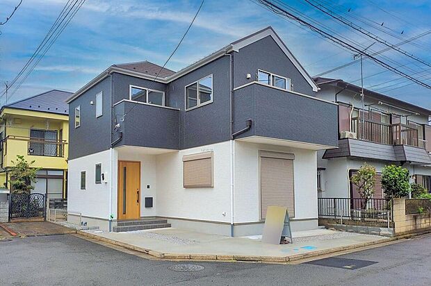 南西南東角地、カースペース2台可。現地ご見学予約、資料請求など、お気軽にお問い合わせください。