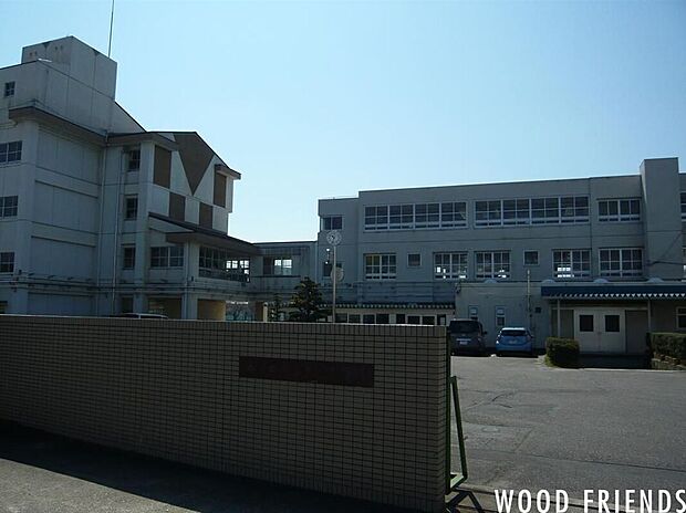 春日井市立不二小学校(約1,259m)