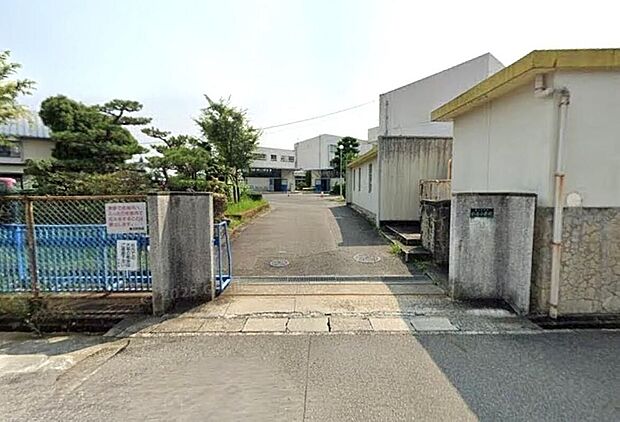 春日井市立松原小学校(約617m)