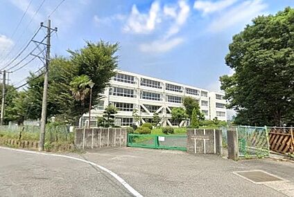 春日井市立松原中学校 1445m(徒歩19分)