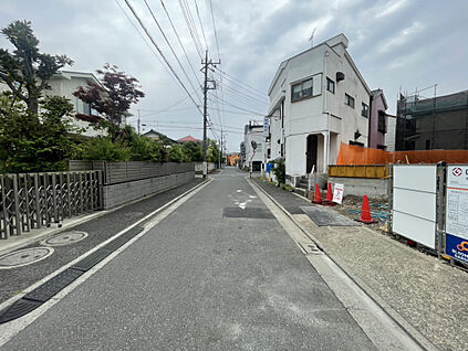 【前面道路含む外観写真】5.3現在
