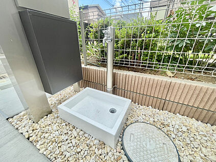 「便利な外水栓付き」