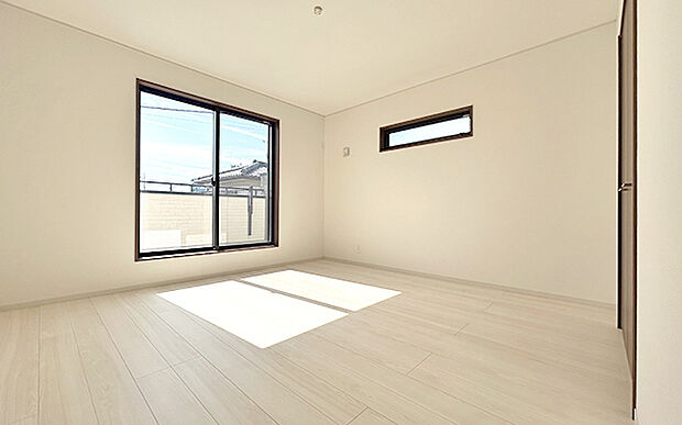 現地写真：主寝室（2号棟）