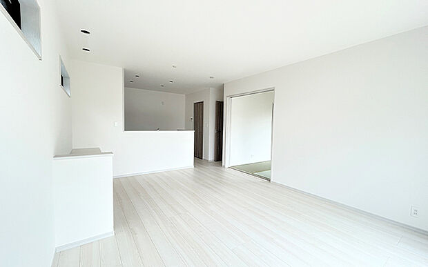 現地写真：LDK（1号棟）