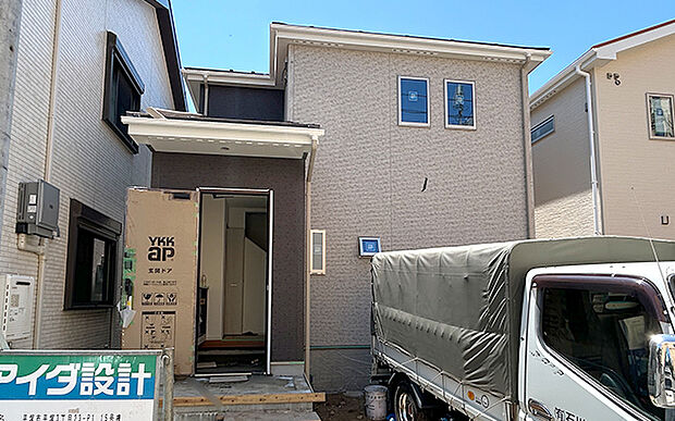 現地写真：外構工事中（15号棟）