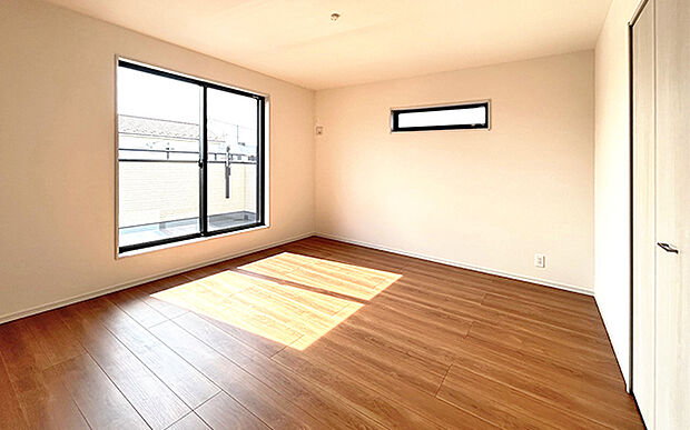 現地写真：洋室（1号棟）