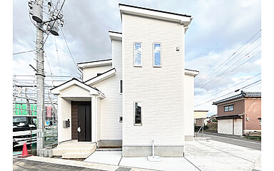 いろどりアイタウン 新潟市秋葉区新町3丁目 外観