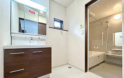 現地写真：洗面（27号棟）