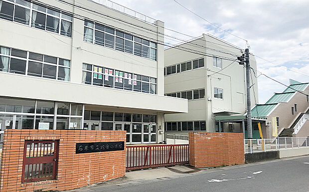 市立蛇田小学校(約510m)