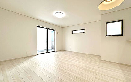 現地写真:LDK(3号棟)