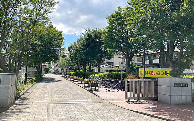 長嶺中学校（約1,930m）