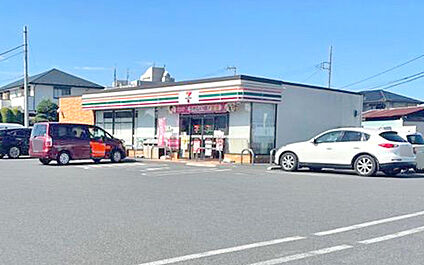 セブンイレブン 790m