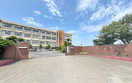 市立中洲小学校 1200m