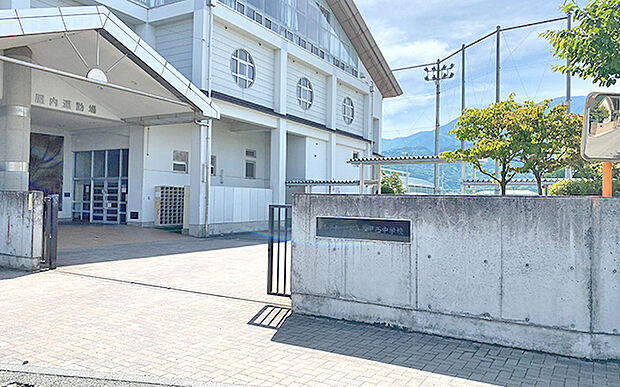 市立甲西中学校(約340m)