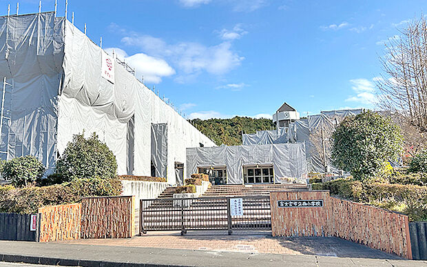 富士宮市立西小学校(約1,470m)