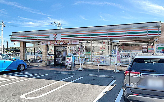 セブンイレブン 東所沢駅前店(約670m)