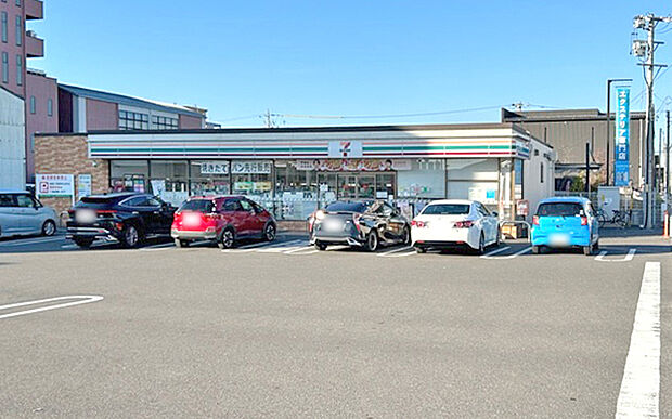 セブン-イレブン 岐阜東うずら店(約1,050m)