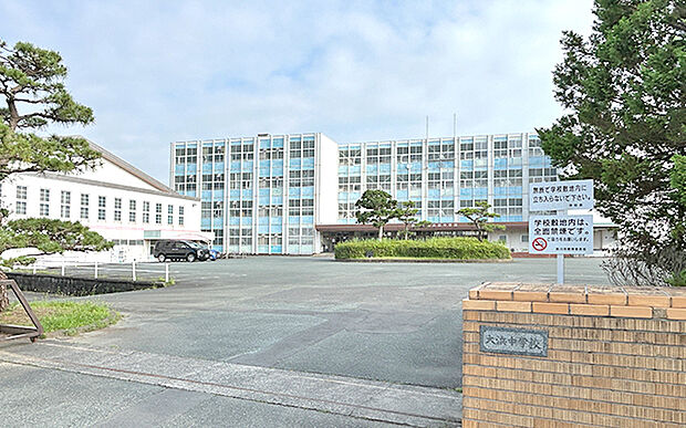 掛川市立大浜中学校(約1,300m)