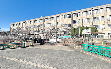 市立東城陽中学校 1000m