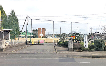 石岡市立石岡中学校 1510m
