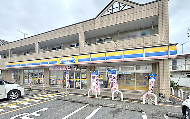 ミニストップ 鴻巣松原店(約550m)