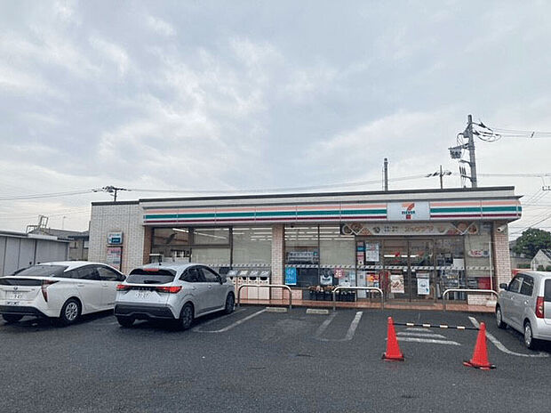セブンイレブン寒川倉見南町店
